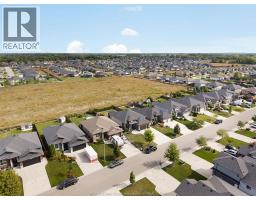378 Welsh, Amherstburg, ON N9V0E7 Photo 32