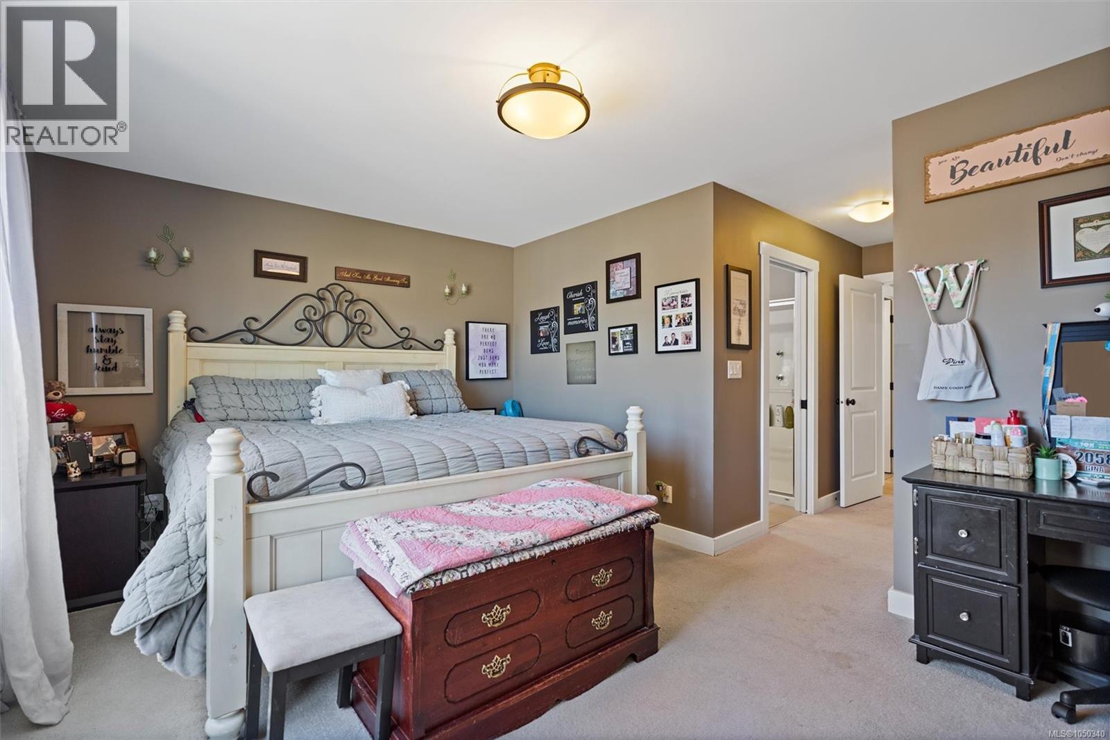 1221 Freshwater Cres - 20