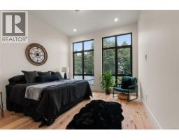 1 2215 Greenlands Rd, Saanich, BC V8N1T6 Photo 20
