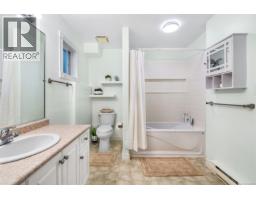 27 300 Six Mile Rd, View Royal, BC V9B5Y3 Photo 18