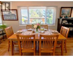 10959 Tuam Rd, North Saanich, BC V8L5P2 Photo 13