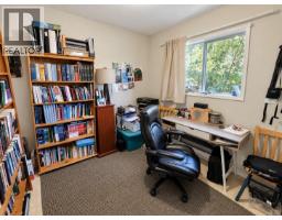 10959 Tuam Rd, North Saanich, BC V8L5P2 Photo 16