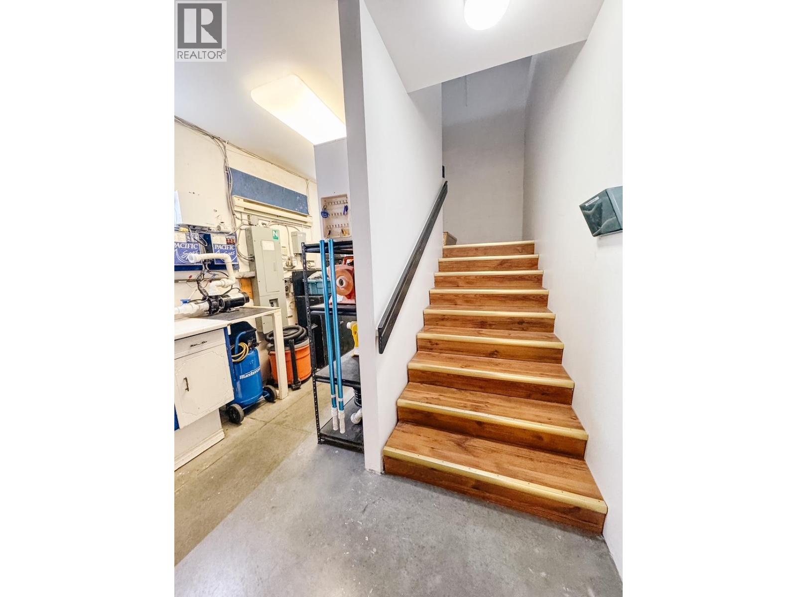 12 3306 Appaloosa Road, Kelowna
