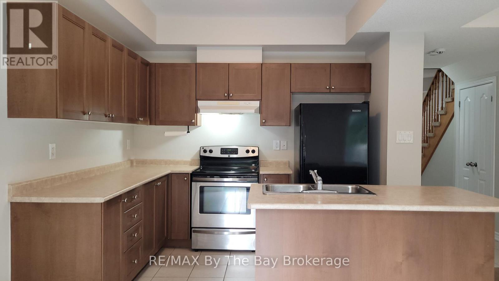 28 ARCADIA DRIVE, Wasaga Beach — photo 3