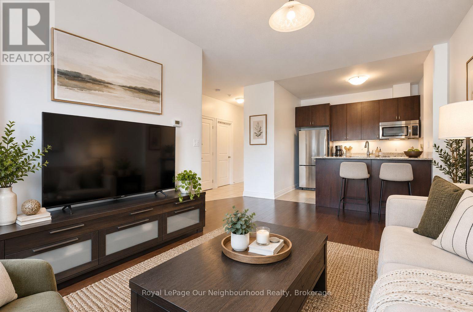 205 - 1 SIDNEY LANE, Clarington (Bowmanville) — photo 3