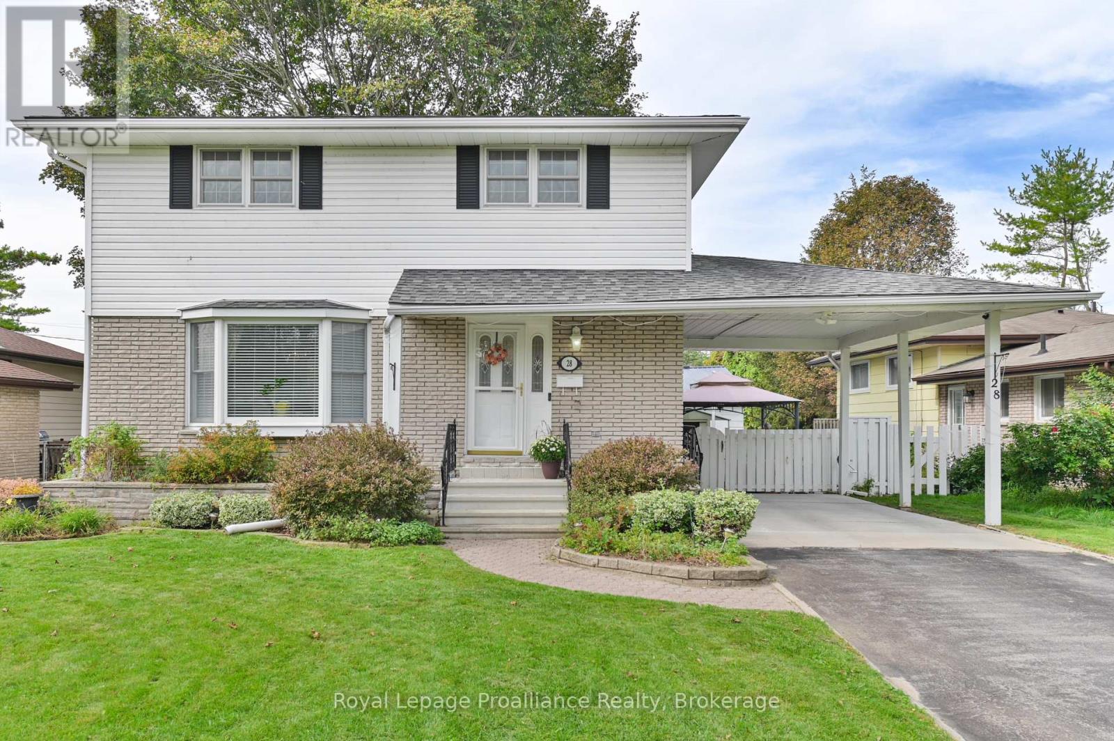 28 SHONIKER AVENUE, Quinte West (Trenton Ward) — photo 3