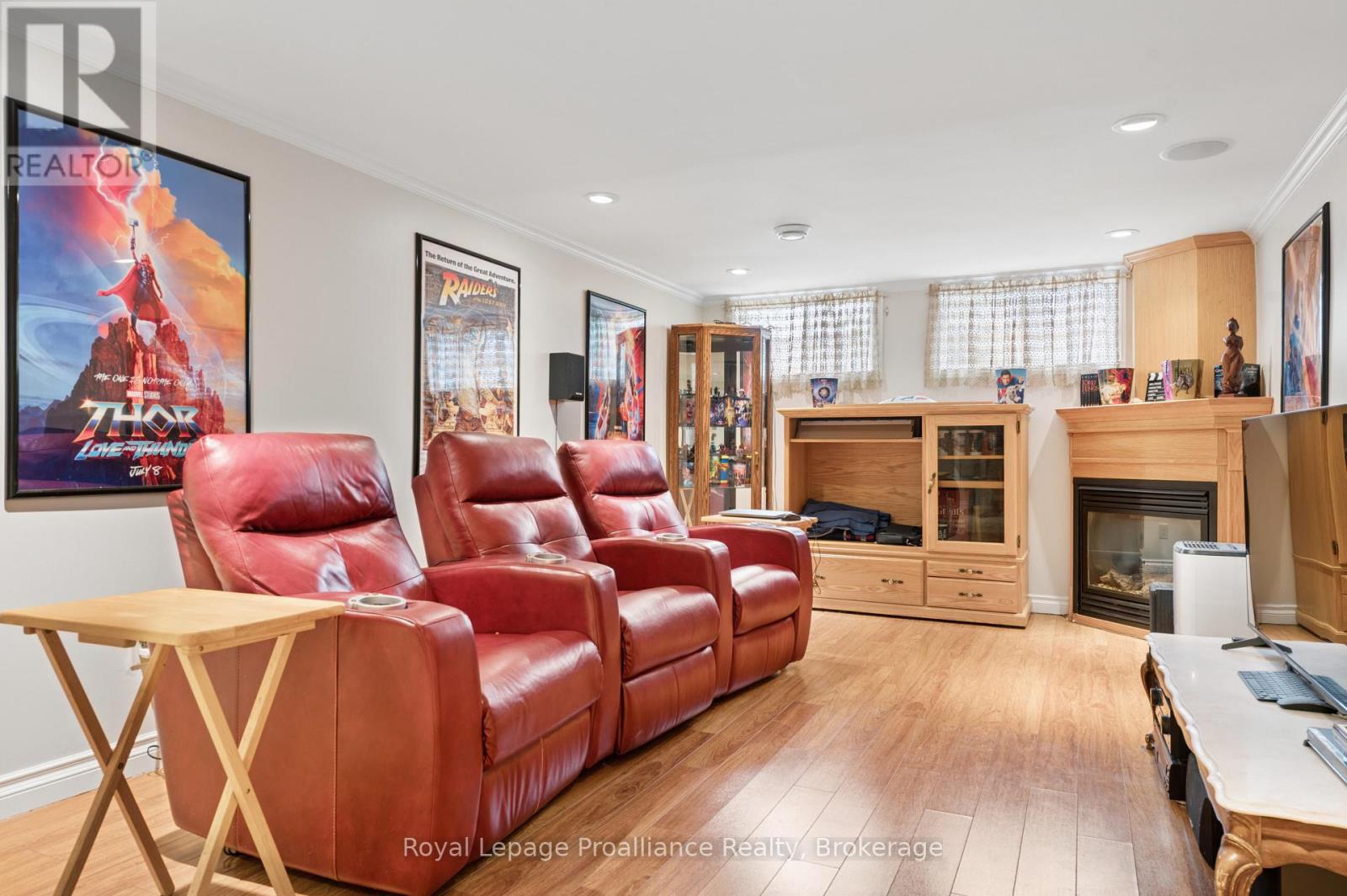 28 SHONIKER AVENUE - 30