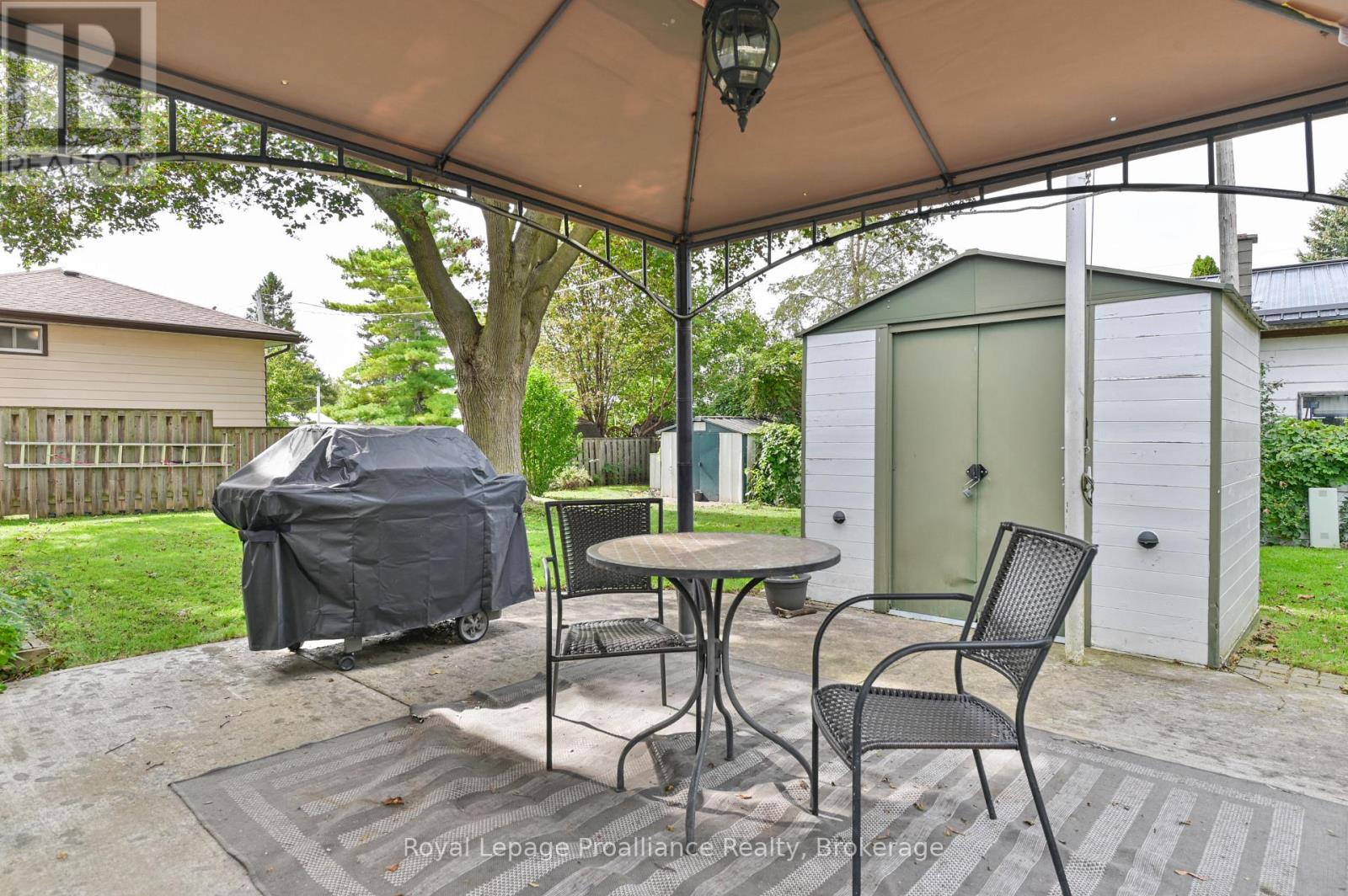 28 SHONIKER AVENUE - Image 37