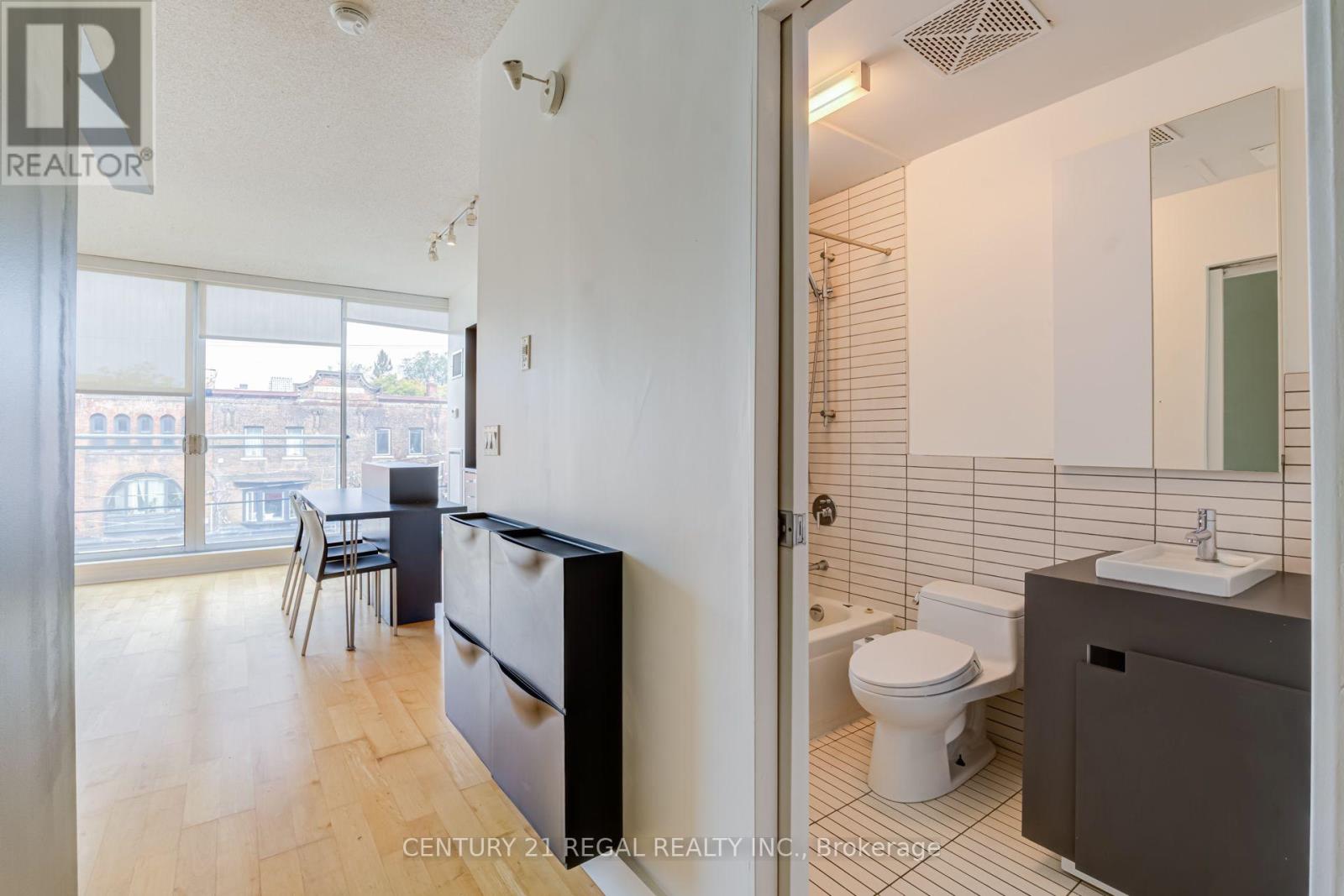 306 - 301 MARKHAM STREET, Toronto (Palmerston-Little Italy) — photo 10