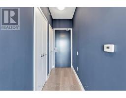 3001 - 290 Adelaide Street, Toronto, ON M5V0P3 Photo 11