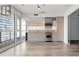 3001 - 290 Adelaide Street, Toronto, ON M5V0P3 Photo 17