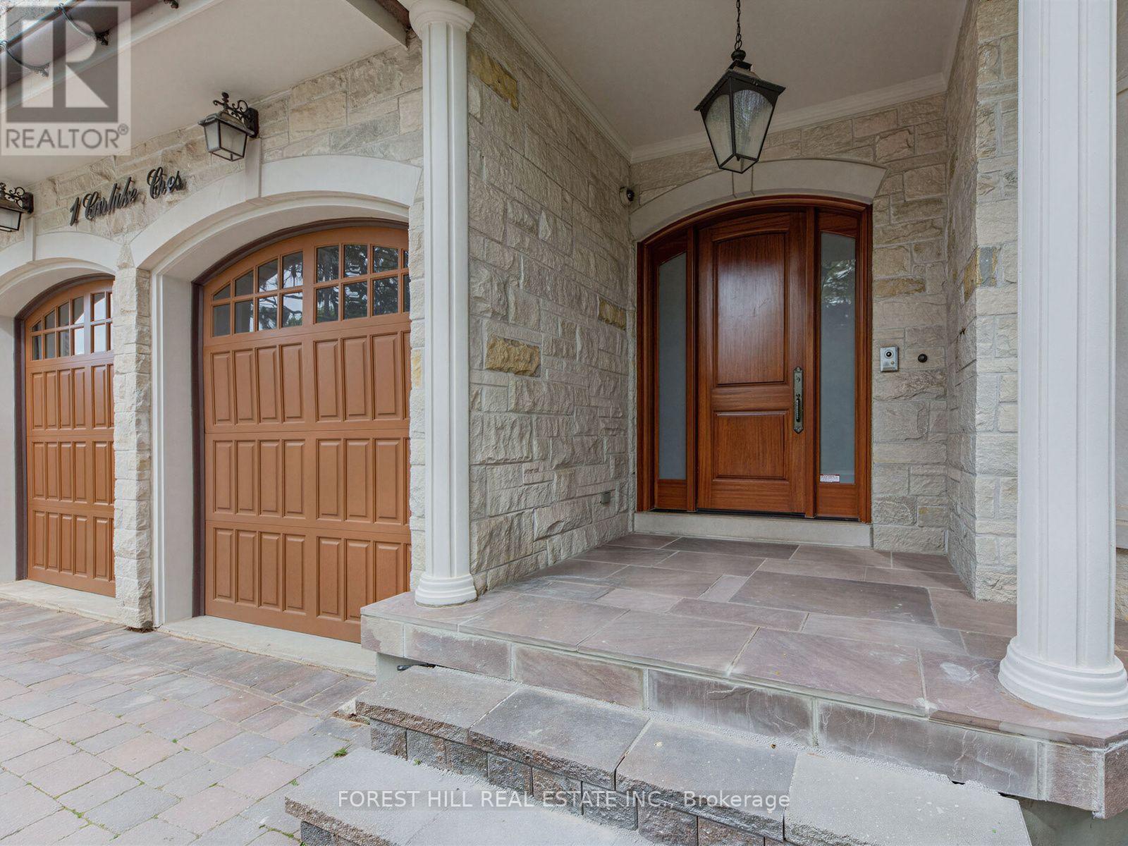 1B CARLUKE CRESCENT, Toronto (St. Andrew-Windfields) — photo 2