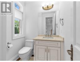 1b Carluke Crescent, Toronto, ON M2L2H7 Photo 18