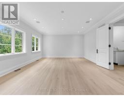 1b Carluke Crescent, Toronto, ON M2L2H7 Photo 22