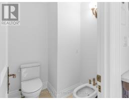 1b Carluke Crescent, Toronto, ON M2L2H7 Photo 27