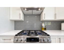 7545 143 Street, Surrey, BC V3W5P2 Photo 11