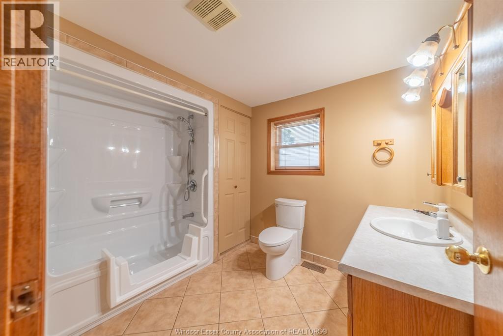 12353 TECUMSEH ROAD East, Tecumseh — photo 17