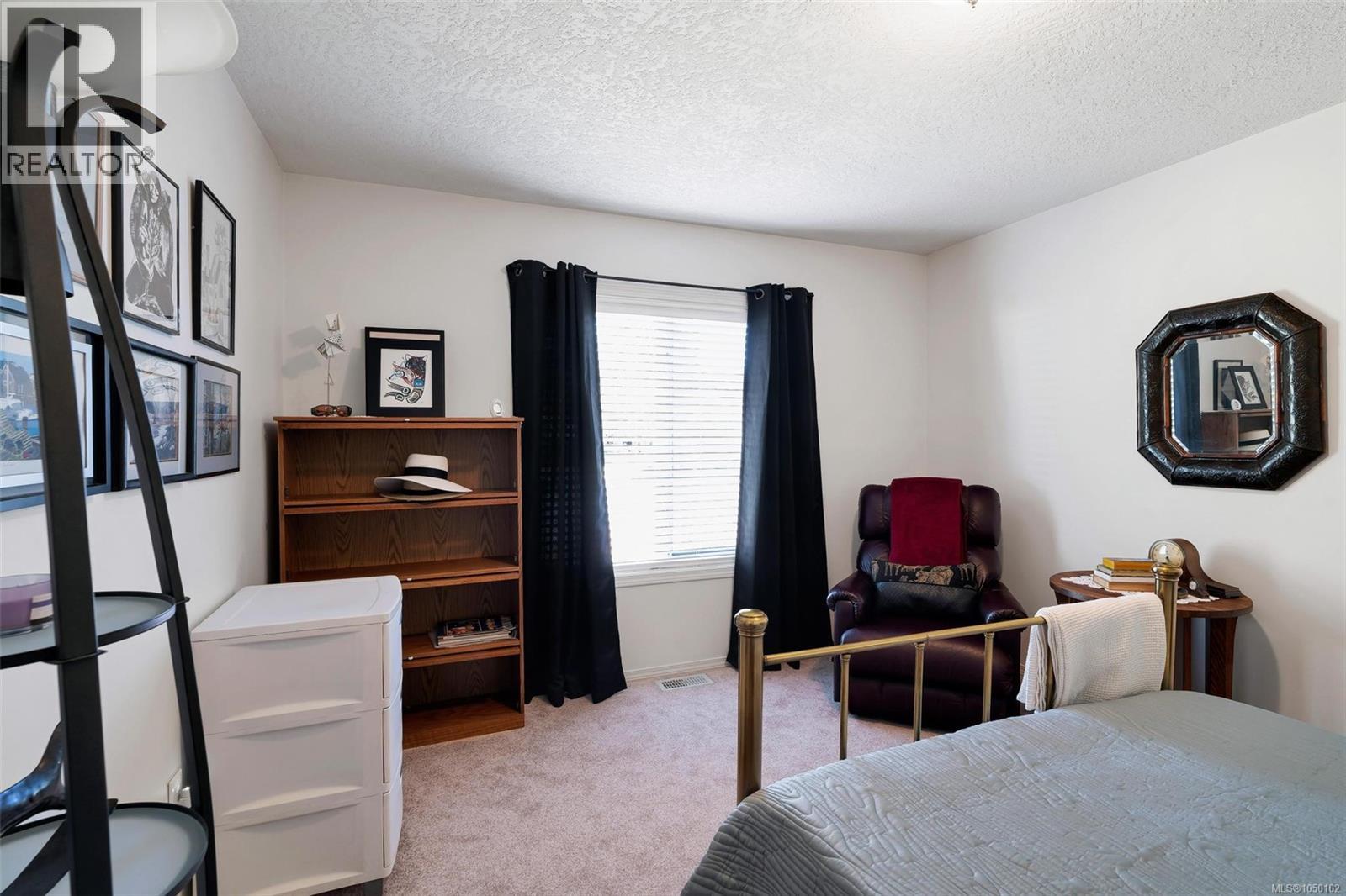 887 Kentwood Lane - 31
