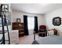 887 Kentwood Lane, Saanich, BC V8Y3C6 Photo 31
