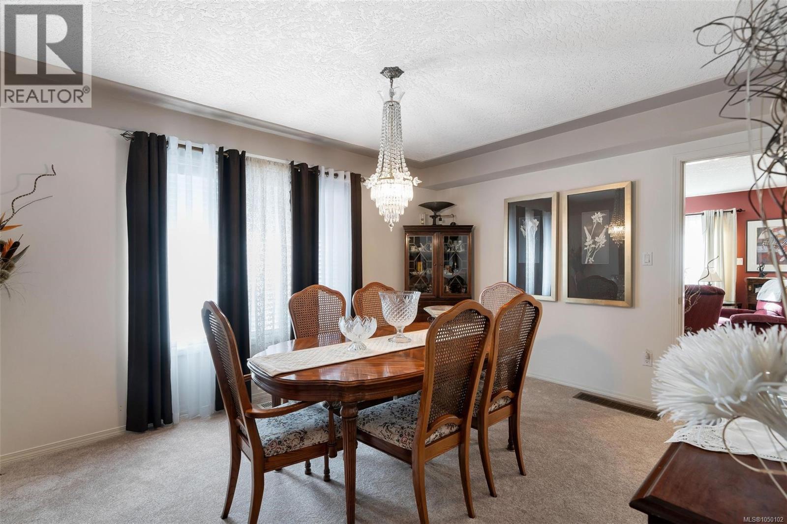 887 Kentwood Lane - 24