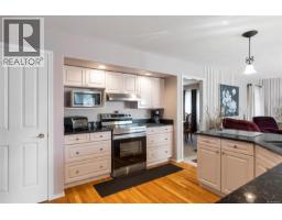 Dining room - 887 Kentwood Lane, Saanich, BC V8Y3C6 Photo 13