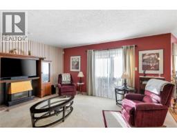887 Kentwood Lane, Saanich, BC V8Y3C6 Photo 20