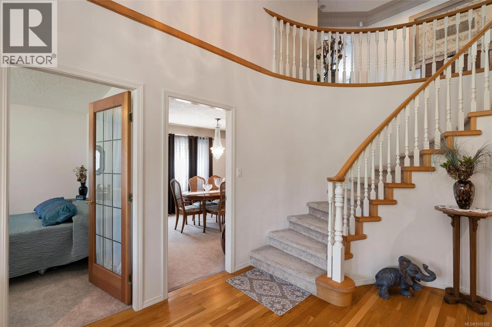 887 Kentwood Lane - 5