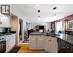 Living room - 887 Kentwood Lane, Saanich, BC V8Y3C6 Photo 15
