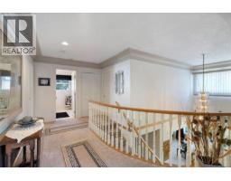 887 Kentwood Lane, Saanich, BC V8Y3C6 Photo 43