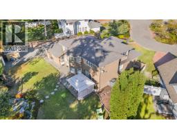 887 Kentwood Lane, Saanich, BC V8Y3C6 Photo 56