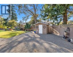 887 Kentwood Lane, Saanich, BC V8Y3C6 Photo 52