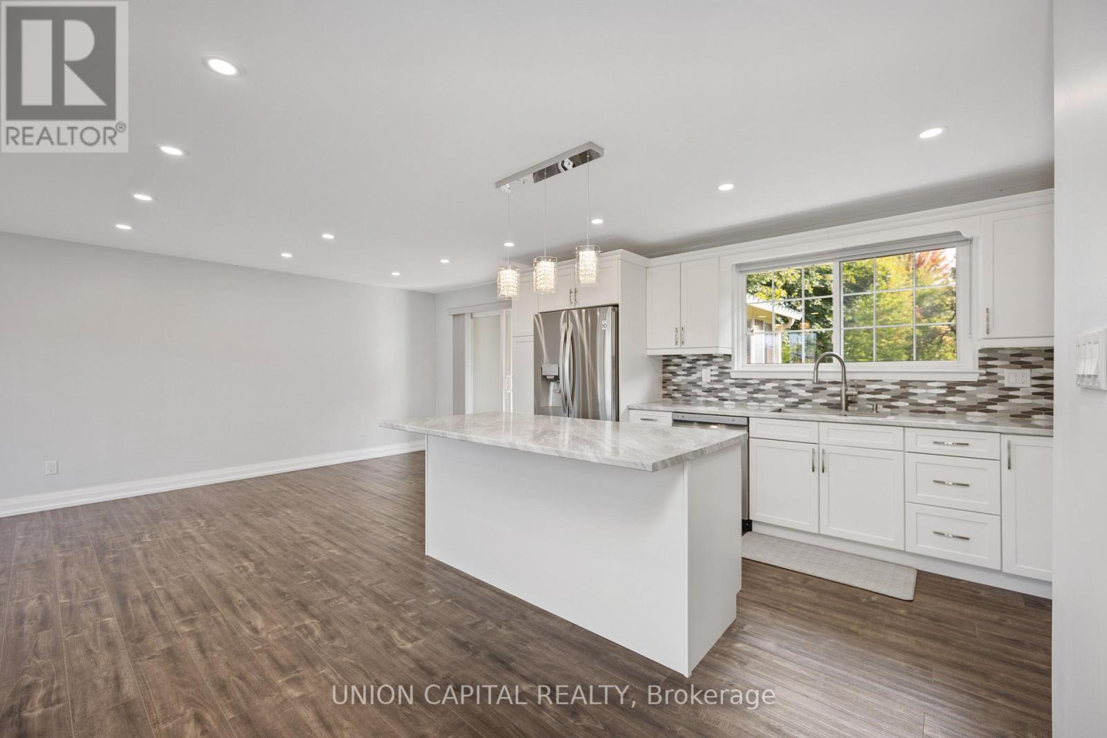 MAIN - 50 BURNINGHAM CRESCENT, Ajax (Central West) — photo 4