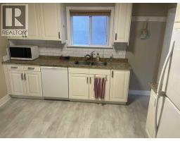 429 10 Street Ne, Calgary, AB T2E4M2 Photo 13