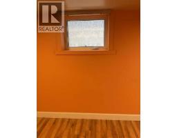429 10 Street Ne, Calgary, AB T2E4M2 Photo 17