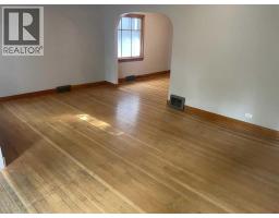 Furnace - 429 10 Street Ne, Calgary, AB T2E4M2 Photo 9