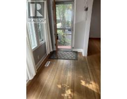Den - 429 10 Street Ne, Calgary, AB T2E4M2 Photo 8