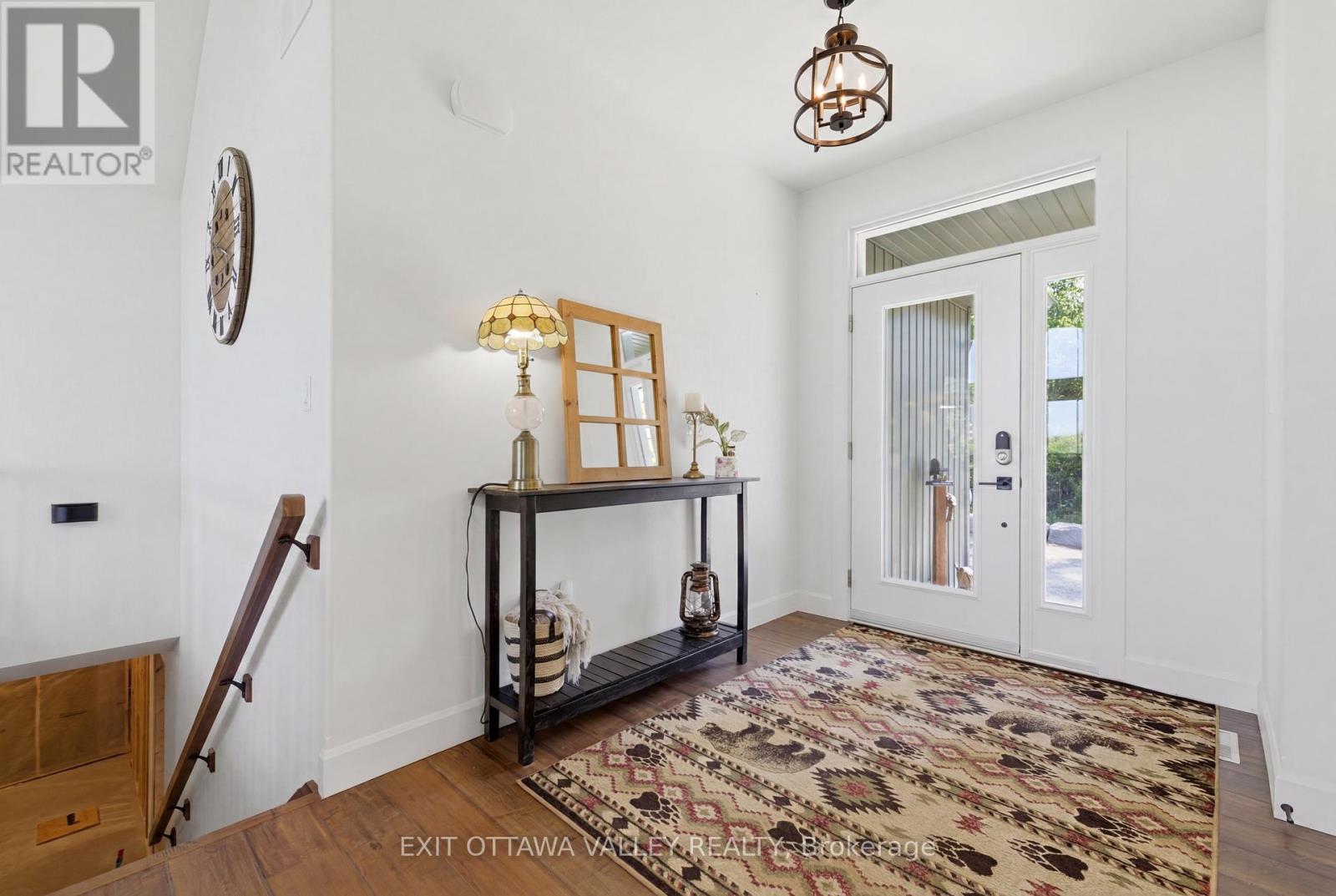 82 JENNINGS ROAD, Head, Clara and Maria — photo 12