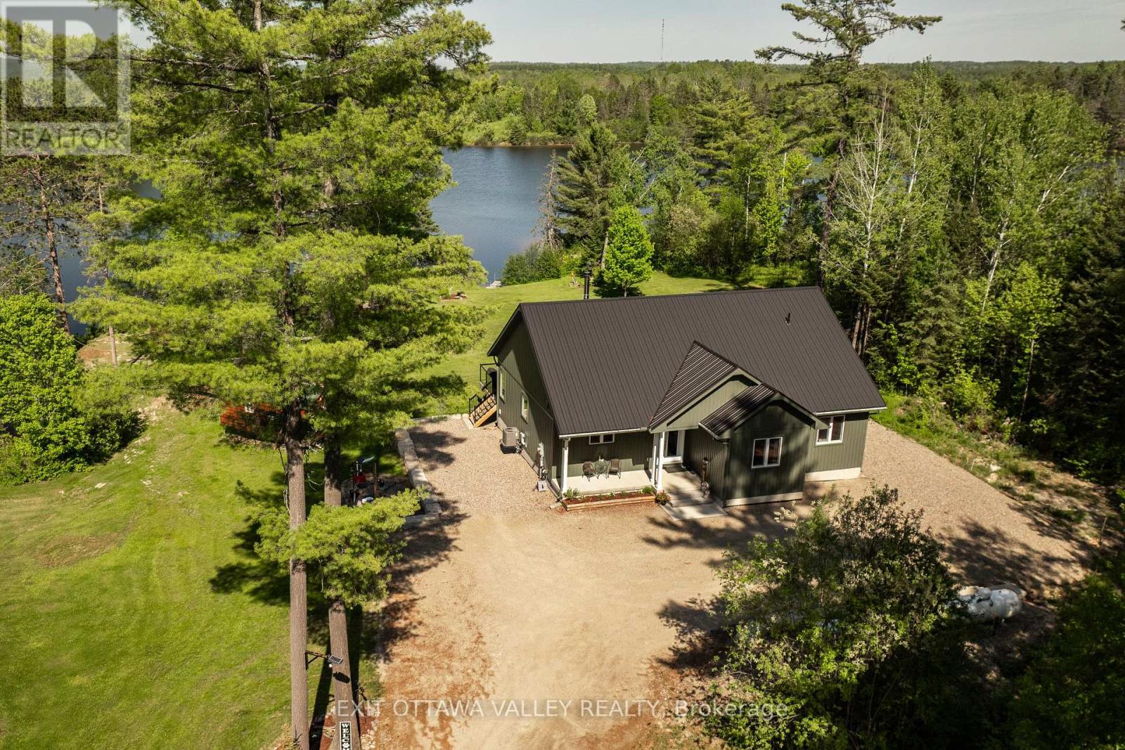 82 JENNINGS ROAD, Head, Clara and Maria — photo 6