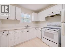150 Westcourt Place, Waterloo, ON N2L2R7 Photo 9