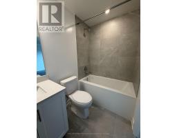 B809 - 715 Davis Drive, Newmarket, ON L3Y0J2 Photo 7