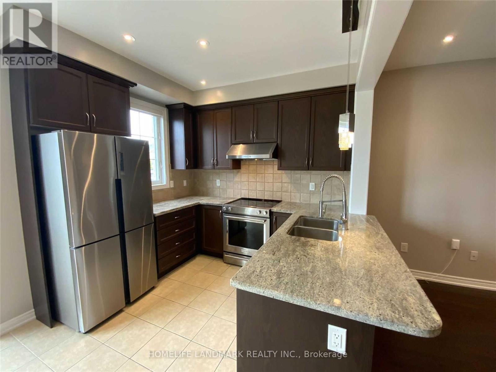 118 VIA TOSCANA, Vaughan (Vellore Village) — photo 7