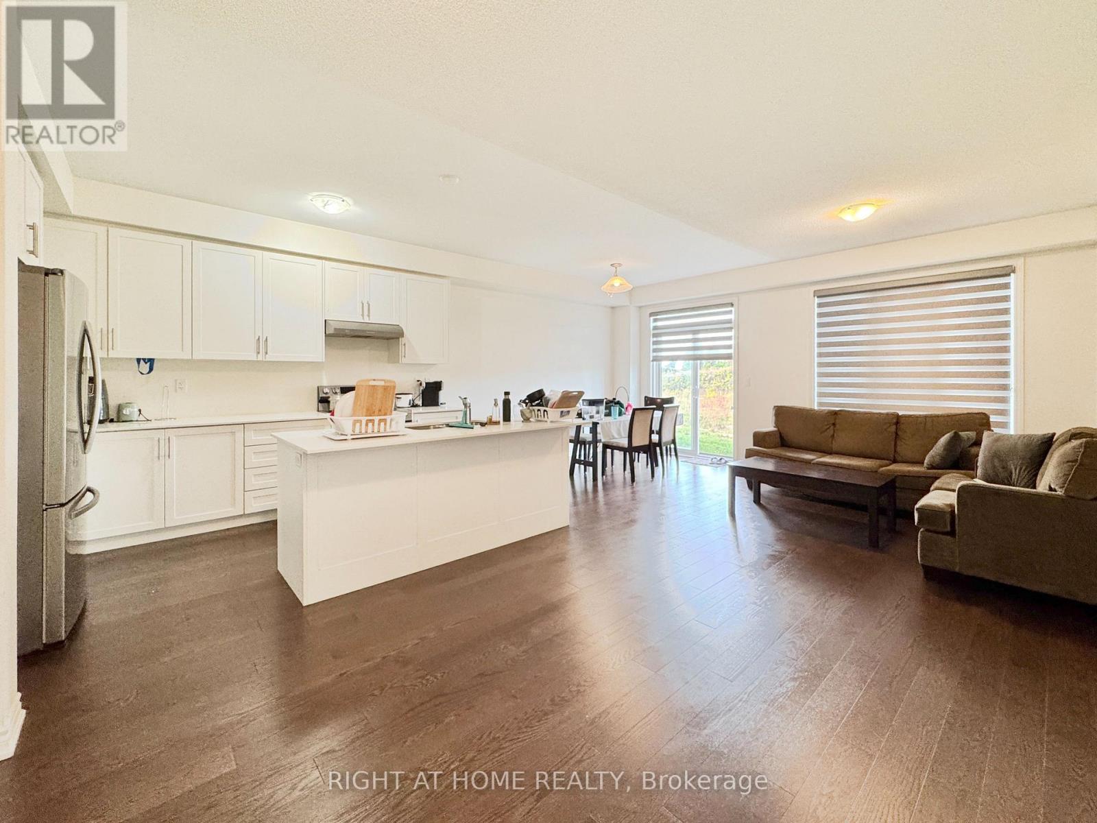 143 SHEPHERD DRIVE, Barrie — photo 2