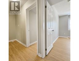 28-04 - 2420 Baronwood Drive, Oakville, ON L6M0J7 Photo 10