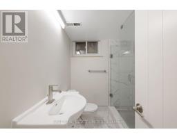 22 Ridgemount Road, Toronto, ON M9P1C5 Photo 20