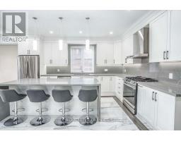 83 Floral Parkway, Toronto, ON M6L2C3 Photo 13