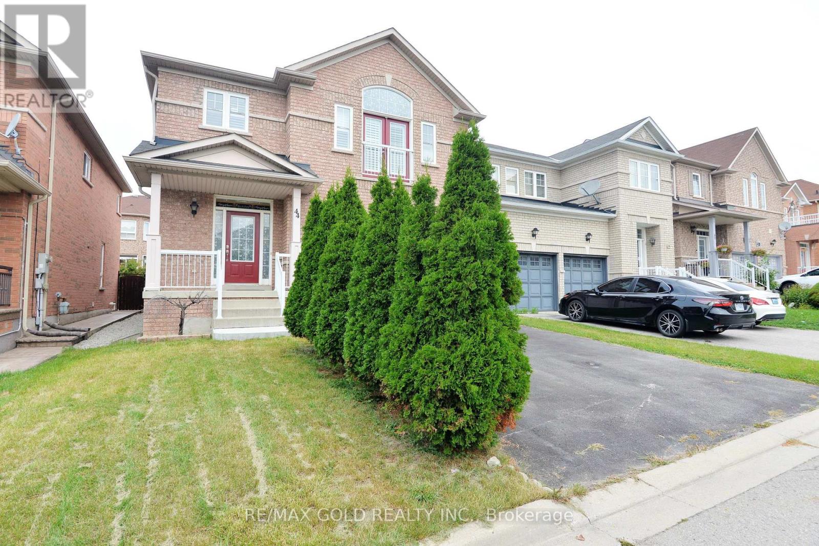 44 PERGOLA WAY, Brampton (Bram West) — photo 2
