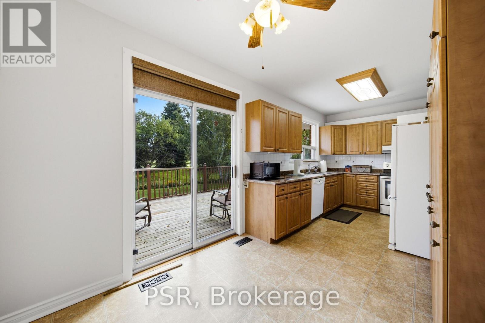 1475 LARCHVIEW TRAIL - 8