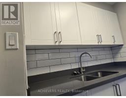 1004 - 1455 Lawrence Avenue W, Toronto, ON M6L1B1 Photo 18