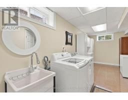 100 Lexington Avenue, Toronto, ON M9V2G8 Photo 32