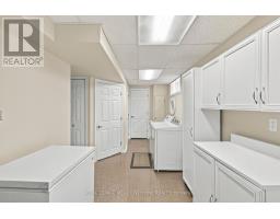 100 Lexington Avenue, Toronto, ON M9V2G8 Photo 34